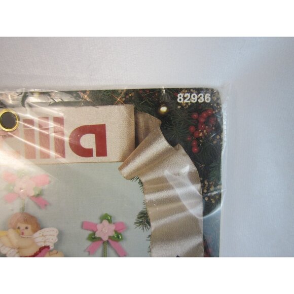 1991 BUCILLA Felt Ornaments Kit #82936 Christmas Cherubs-Angels - New Old Stock - Picture 2 of 7
